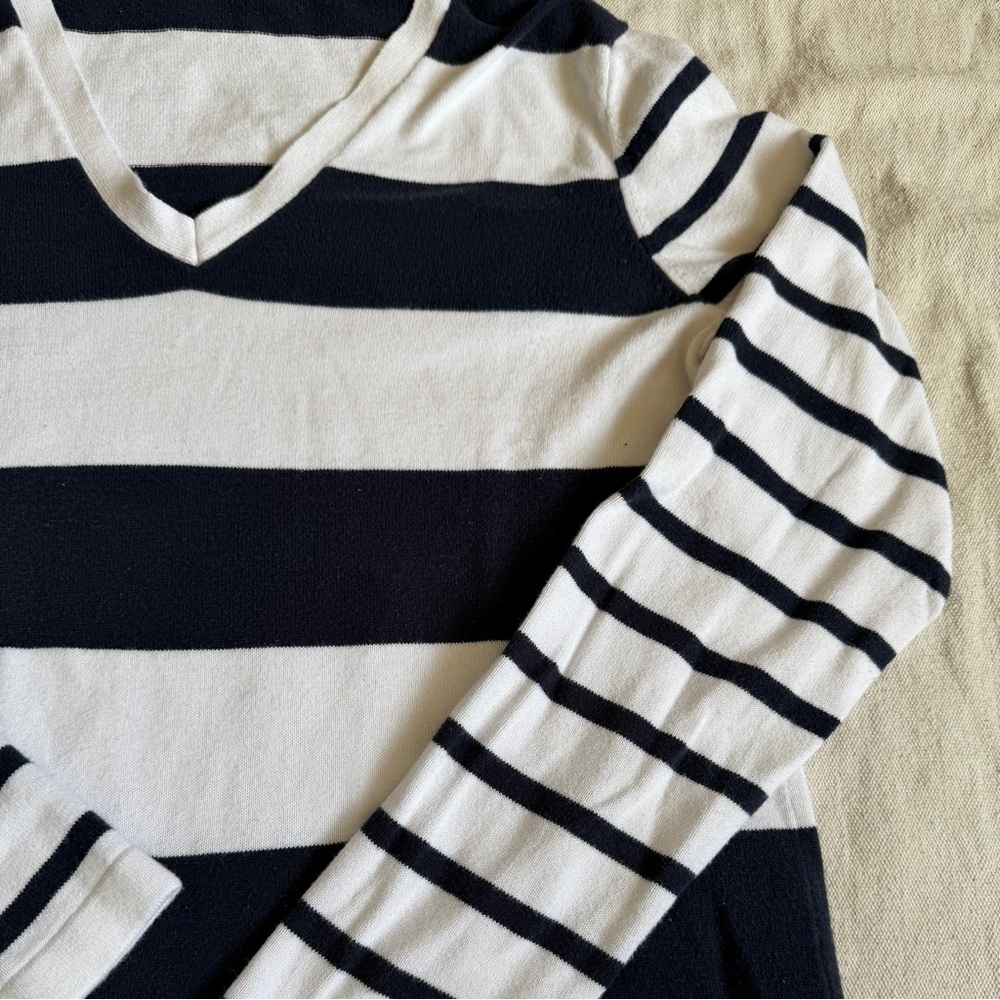 Tommy Hilfiger M Classic V-Neck Pullover Sweater Navy Blue White 100% Cotton - Picture 4 of 8